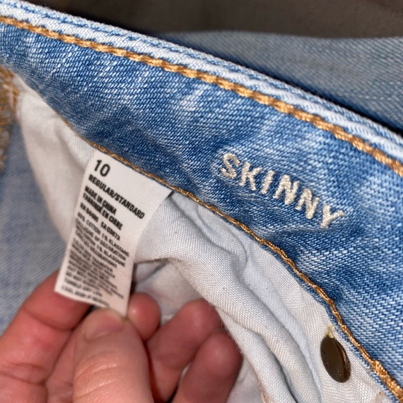 American eagle ripped jeans - Picture 2 of 2